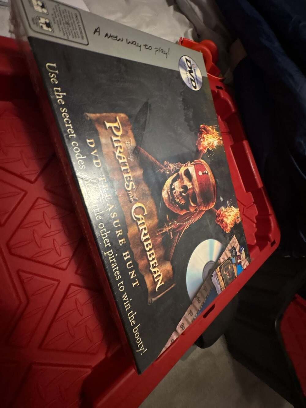 Disney Pirates of the Caribbean DVD Treasure Hunt Board Game